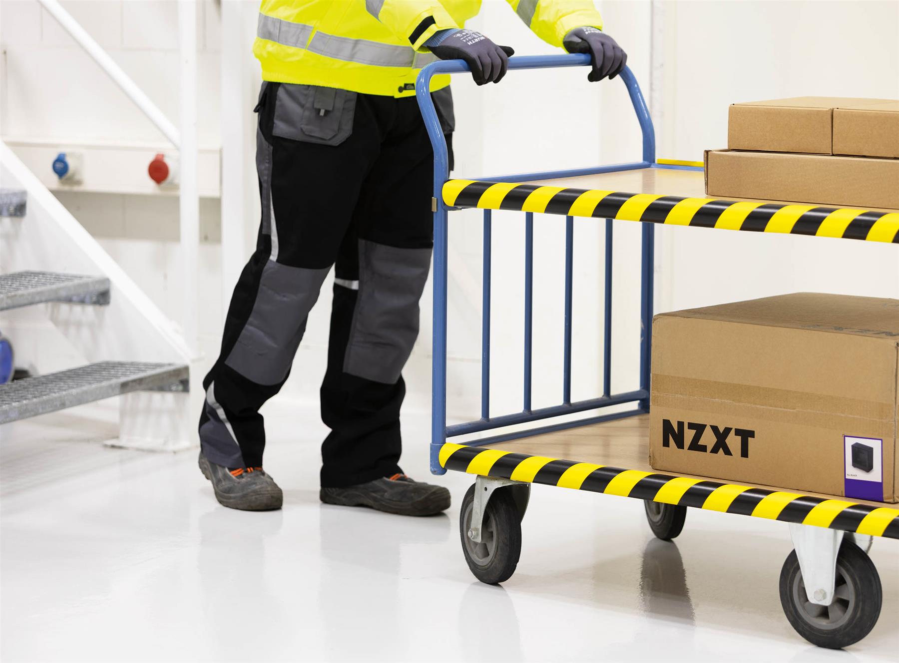 Durable Adhesive Warning Pipe Impact Protection Profiles P30 | 1 Metre