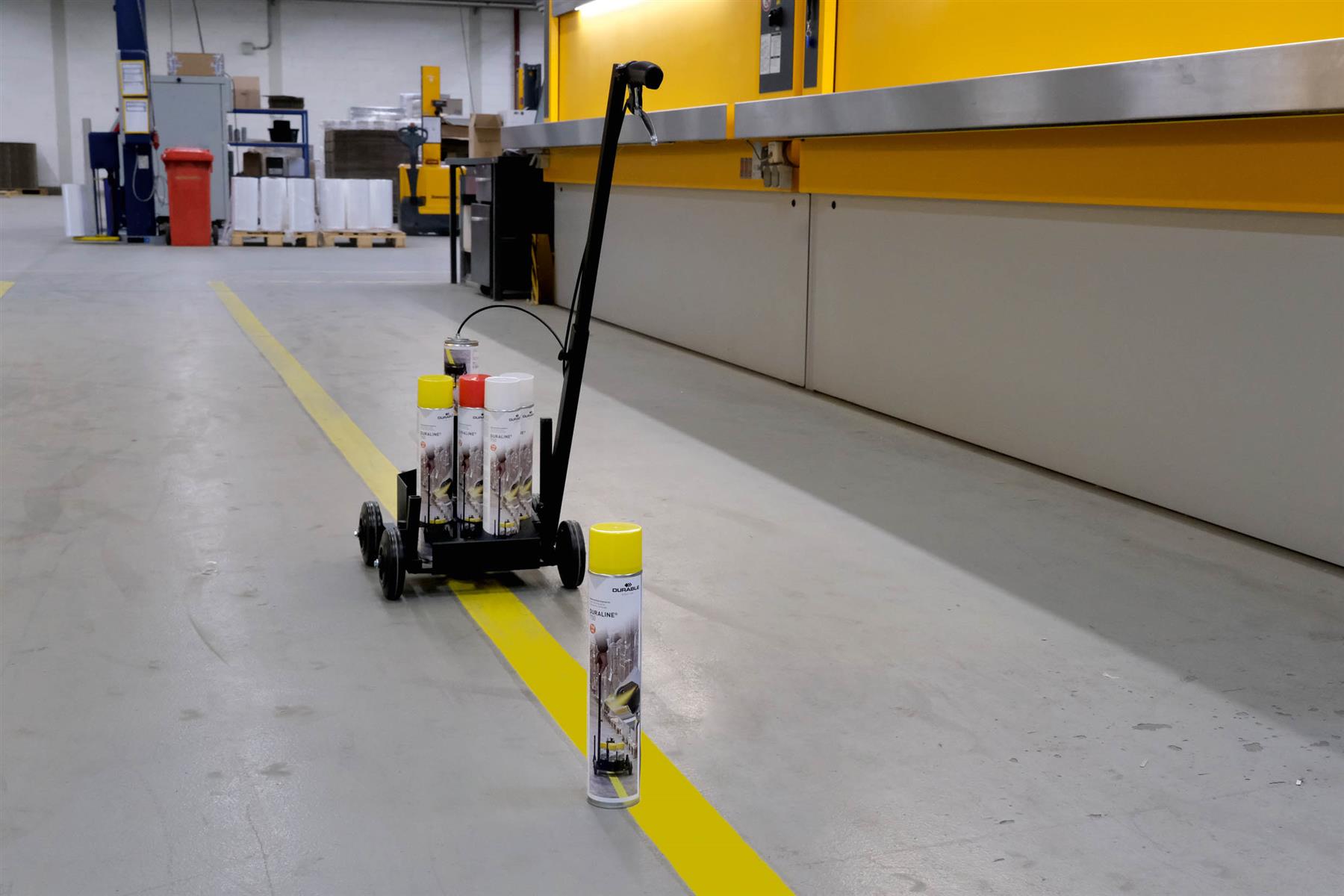 Durable DURALINE Floor Marking Spray 750ml | Permanent Line Paint | Yellow