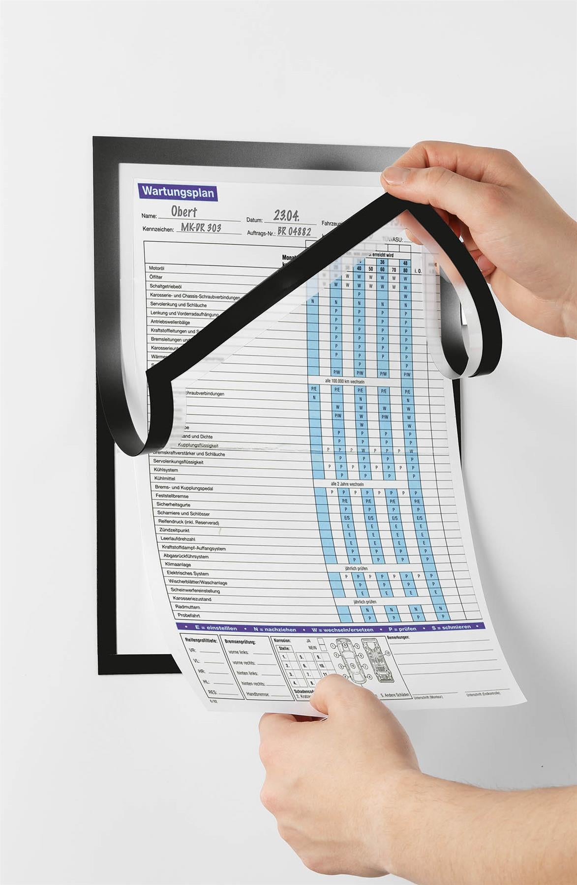 Durable DURAFRAME NOTE Magnetic Document Frame for Metal | A4 Black