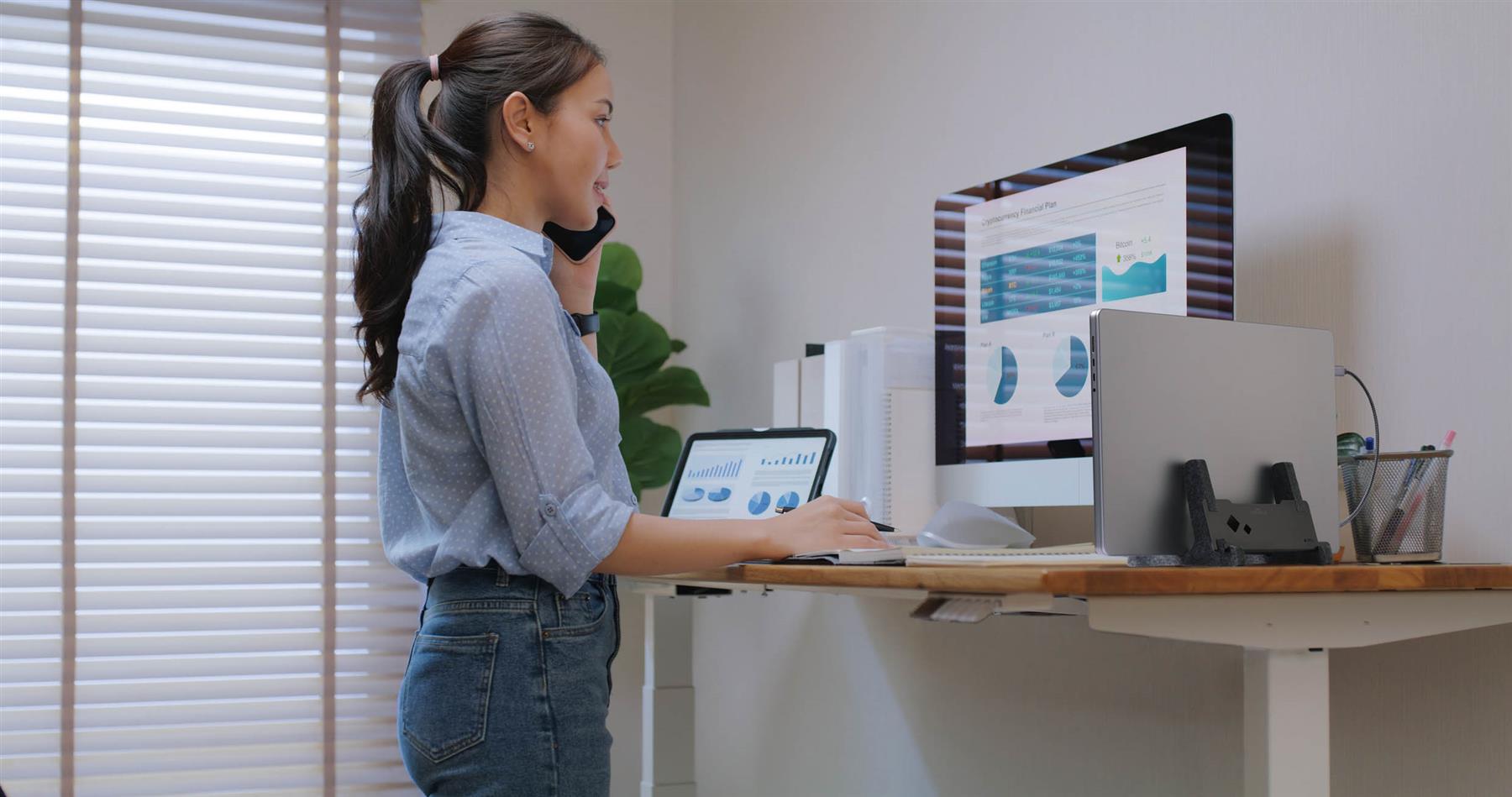 Durable Recycled Felt Vertical Laptop Stand Dock | 3-in-1 Holder | Teal