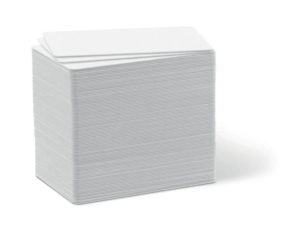 Showing Durable UK's Durable DURACARD ID 300 Premium Plastic Blank Cards 0.75mm | 100 Pack | 54x86mm, available as SKU 891502 with EAN 4005546808277.